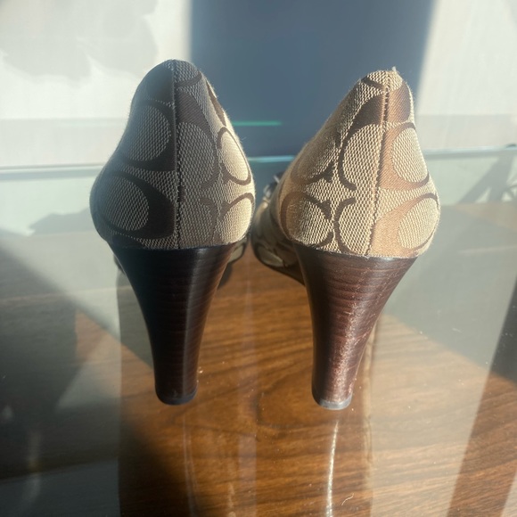 COACH Logo Peep Toe Wedge - Picture 3 of 7